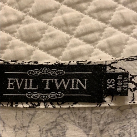 Evil Twin - Black and White Rose 🌹 Mini Dress - Picture 5 of 8